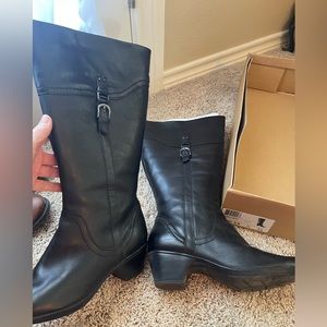 Clark’s genuine leather over the calf, wide shaft, wide width black boots, 11W